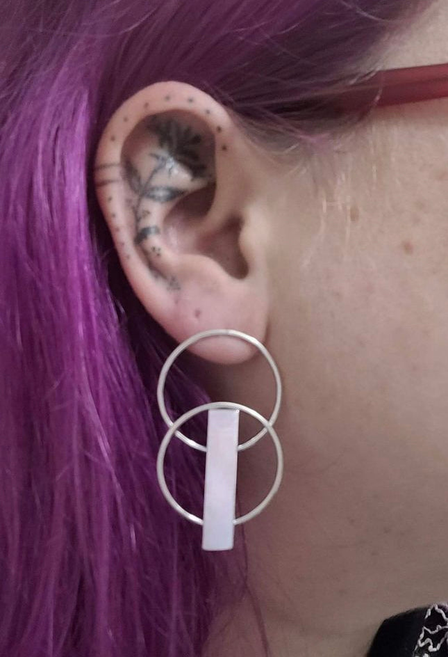 Double Circle With Bar Studs