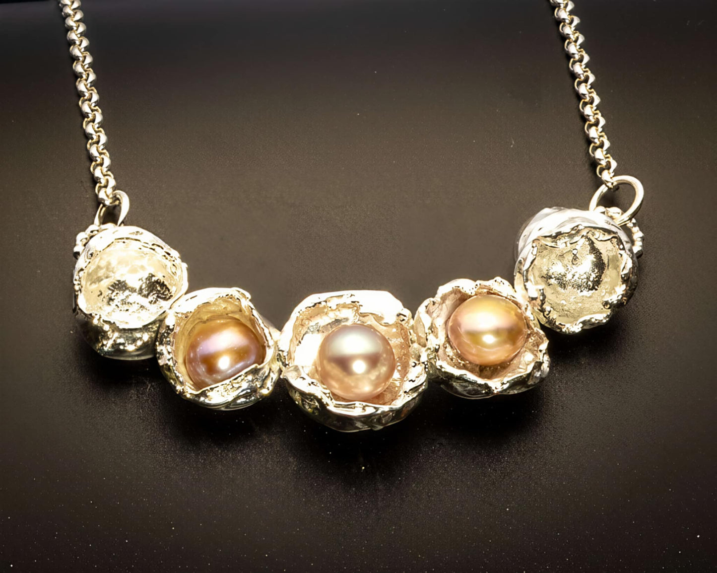 Watercast Pearl Necklace